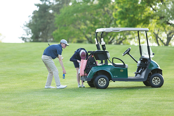 343-Hunter Golf Match