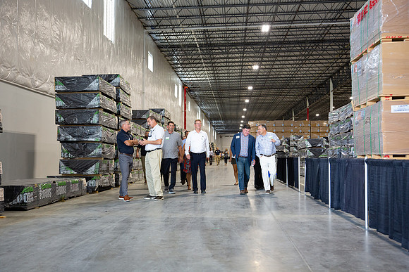 130-Arco Ribbon Cutting