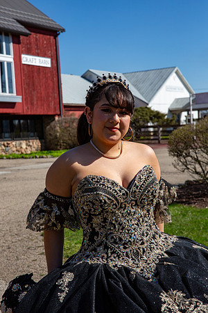 247-Ianna Hernandez