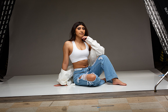 164-Natalie White Shirt Ripped Jeans