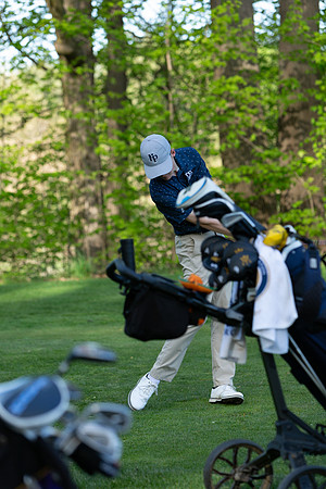 223-Hunter Golf Match