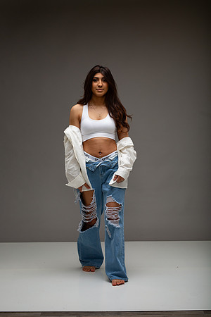 134-Natalie White Shirt Ripped Jeans
