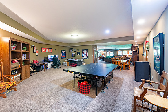 276-136 Tulip Circle-HDR