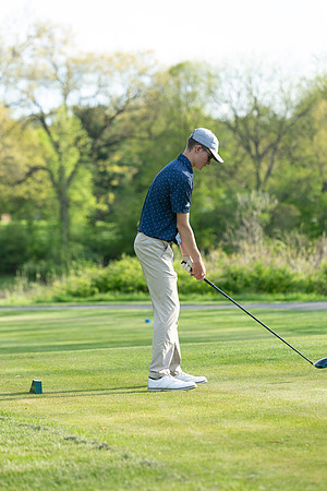 279-Hunter Golf Match
