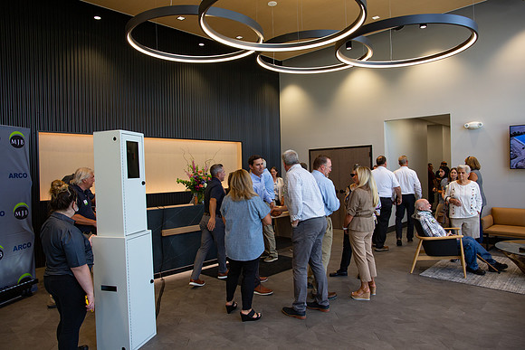 18-Arco Ribbon Cutting