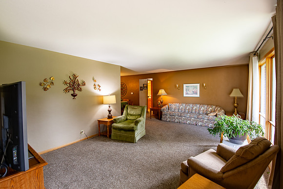1-23289 Circle Lane-HDR