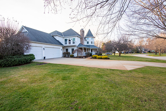 111-21446 Edgefield Ct
