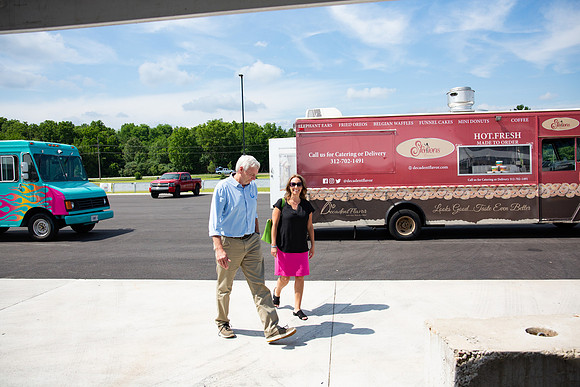 2-Arco Ribbon Cutting