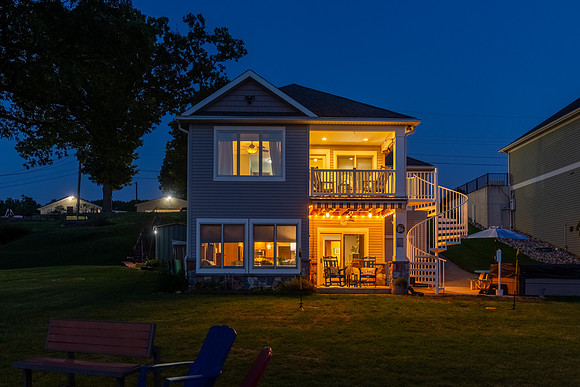 331-50567 East Indiana Lake-Bristol-HDR