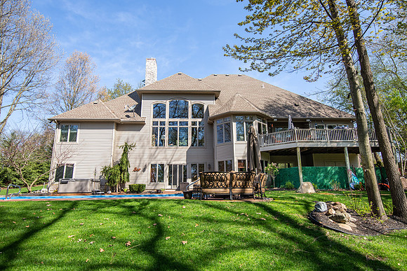 56428 Whispering Hill Dr_Bristol-530-2-HDR