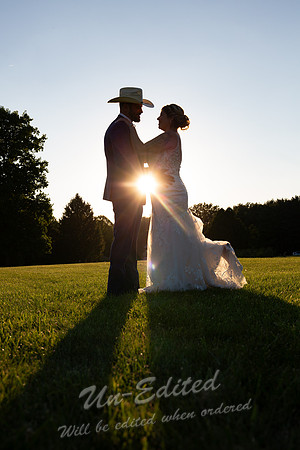 1168-Kyra n Tyler Niespodziany