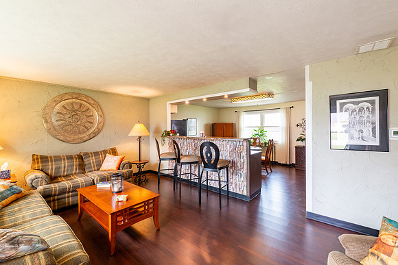 36-59476 Garver Av-HDR