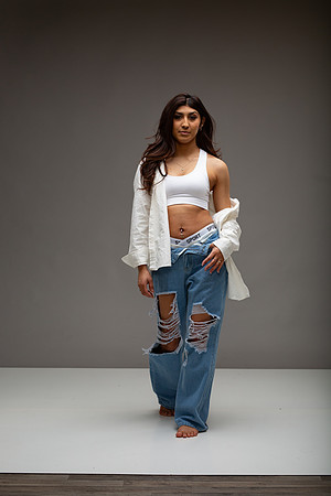 137-Natalie White Shirt Ripped Jeans