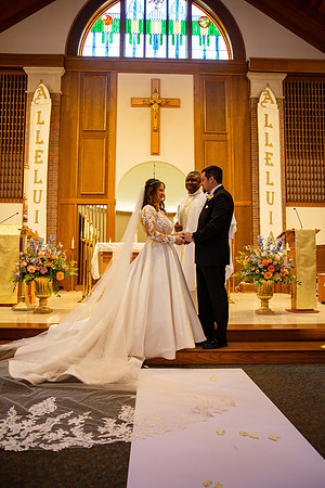 560-DeMont_Lauren and Joseph Markiewicz