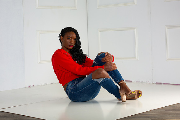 246-Suzy Free