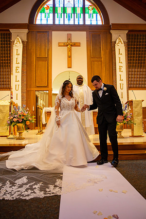 564-DeMont_Lauren and Joseph Markiewicz