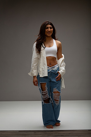 138-Natalie White Shirt Ripped Jeans
