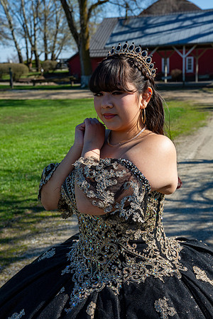 354-Ianna Hernandez