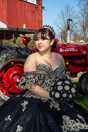 255-Ianna Hernandez