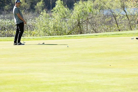 89-Hunter Golf Match