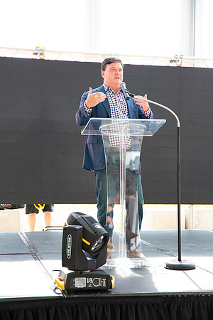 290-Arco Ribbon Cutting