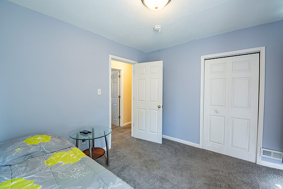 424-930 E 4th-HDR