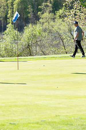 75-Hunter Golf Match