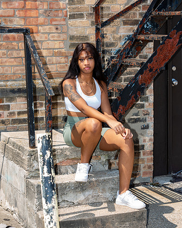 284-Nicole Branding