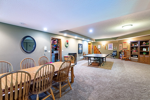 266-136 Tulip Circle-HDR