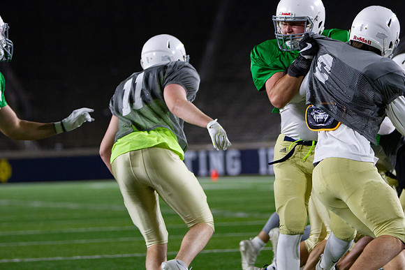 315-ND InterHall Football 2021