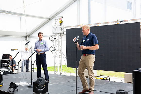 407-Arco Ribbon Cutting