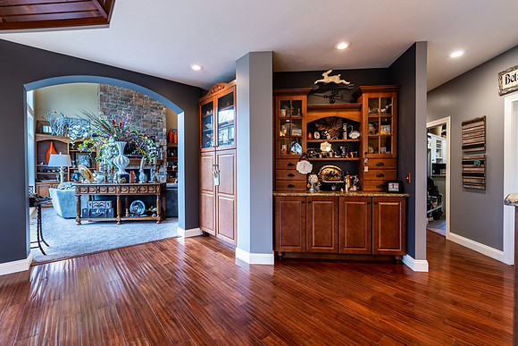 56428 Whispering Hill Dr_Bristol-615-HDR