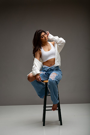 82-Natalie White Shirt Ripped Jeans