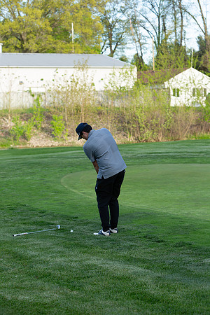 303-Hunter Golf Match